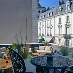 Hotel Corneille - Entree Autonome, Reception En Ligne - Encore Mieux